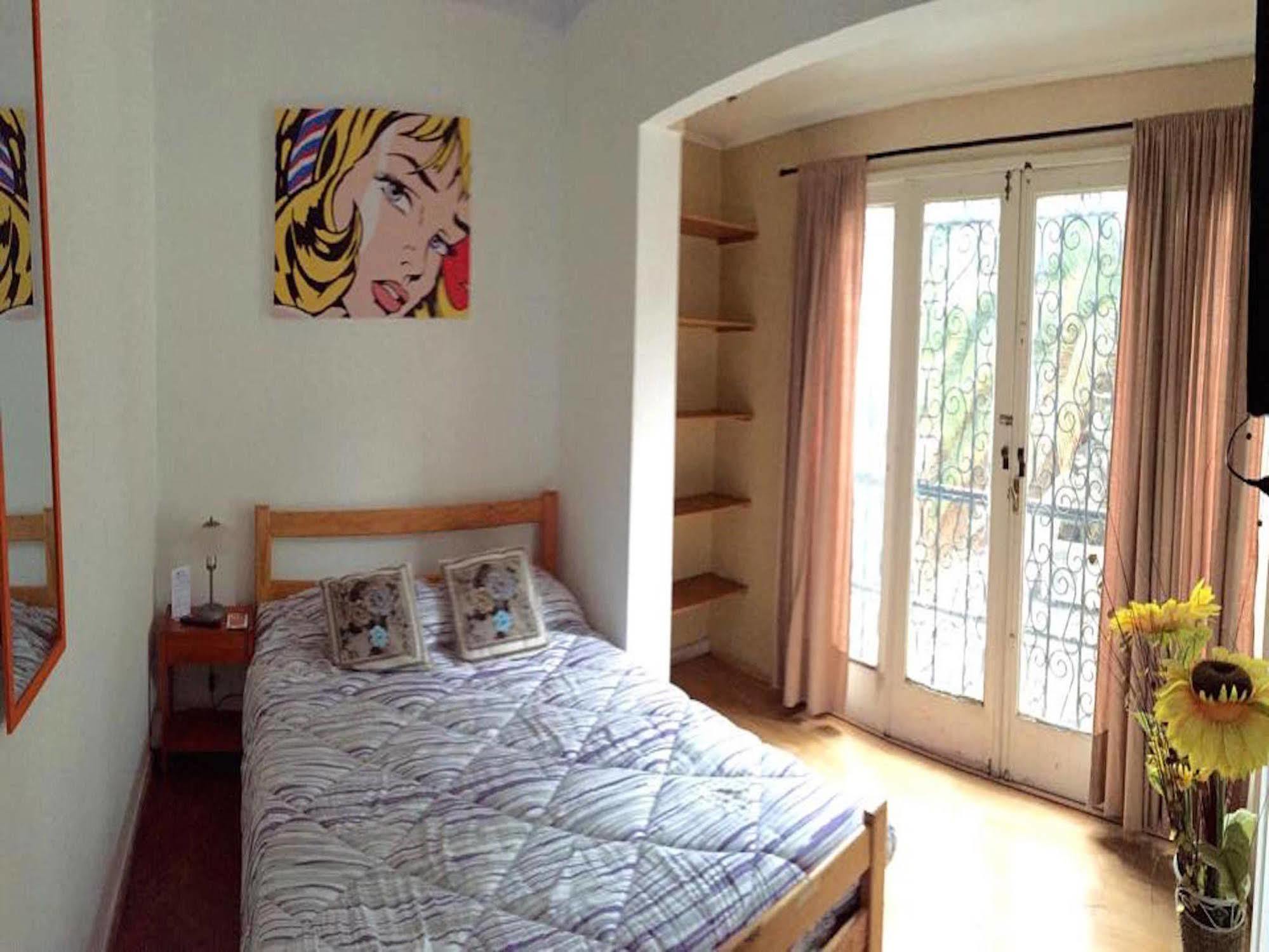 Atacama Hostel Backpackers Santiago Exterior photo