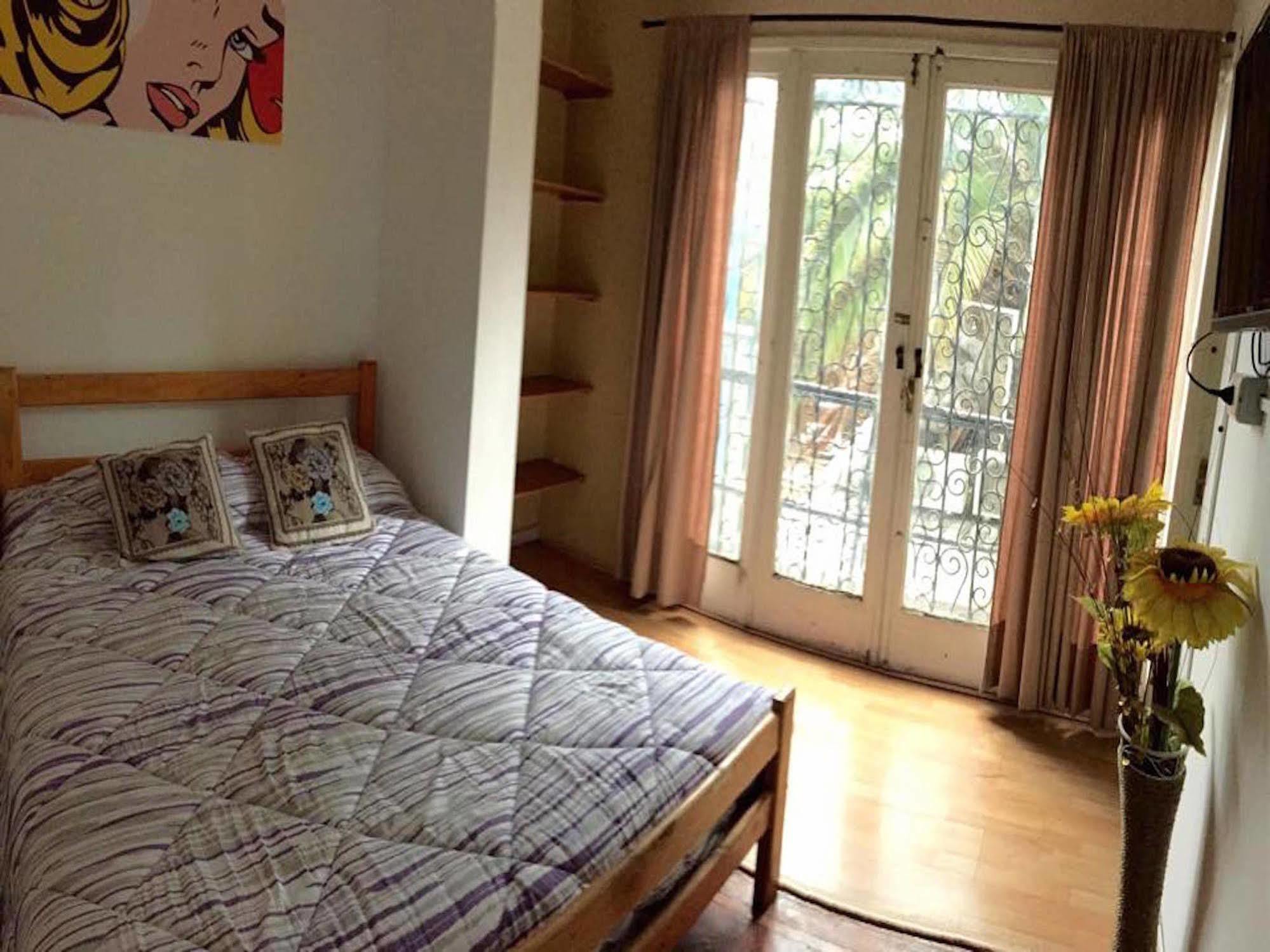 Atacama Hostel Backpackers Santiago Exterior photo